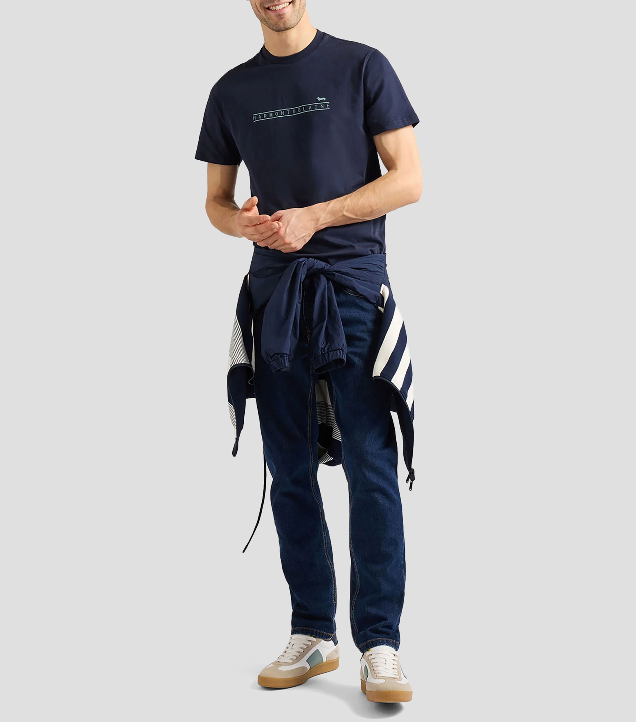 Playera cuello redondo manga corta estampada Hombre